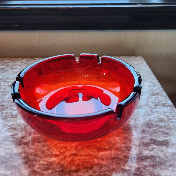 Viking Glass Red Glass Large Ashtray. Mid-century Modern Era, Vintage, smoke - Picture 10 of 10